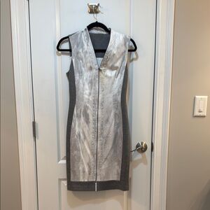 T Tahari Silver and Black Sheath Dress V-Neck Sleeveless